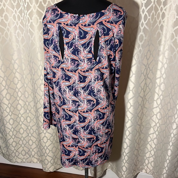 Charlotte Russe Size M Zip-Up Long Sleeve Dress with Cutouts in Back - Picture 4 of 9